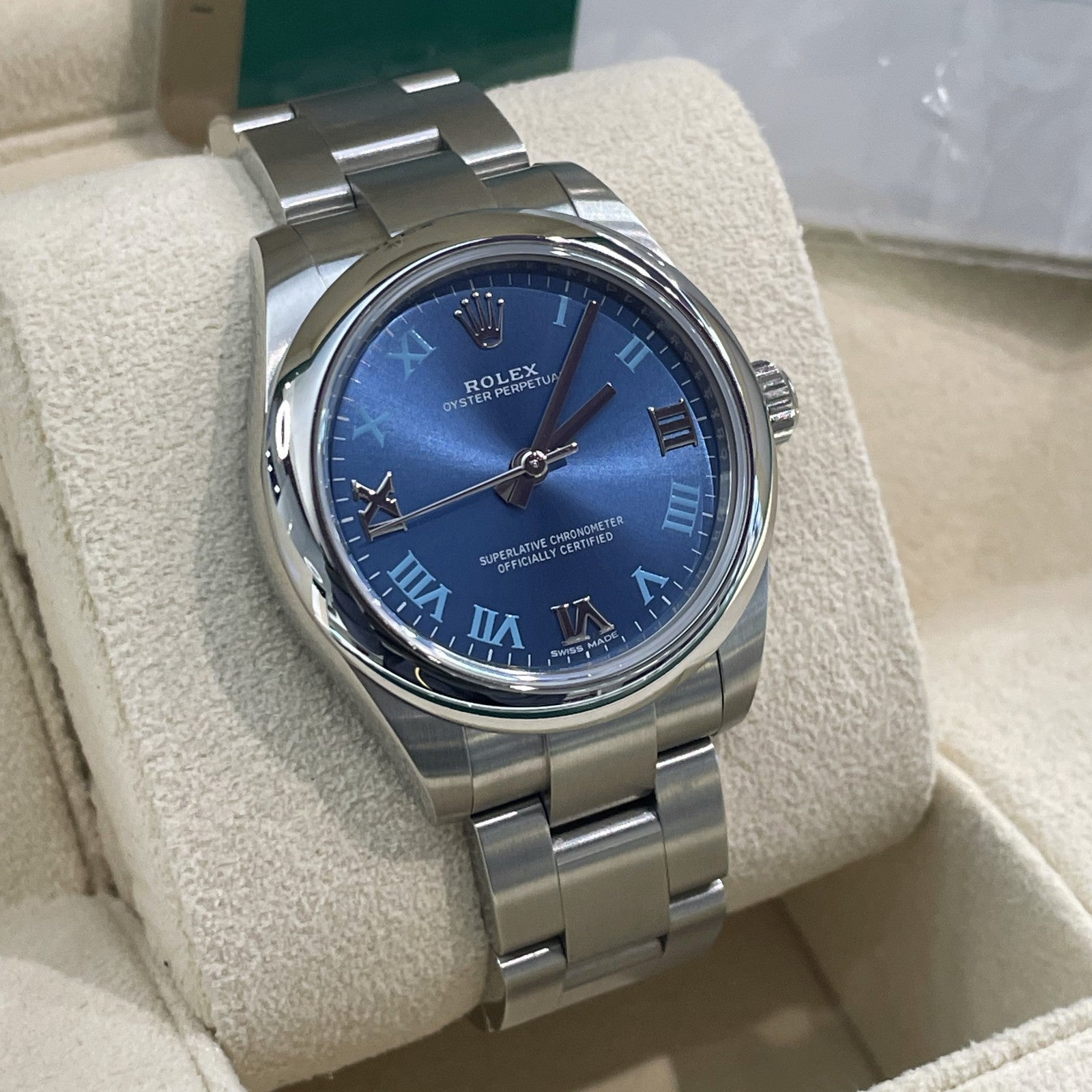 ROLEX OYSTER PERPETUAL 31mm BLUE ROMAN DIAL OYSTERSTEEL ref: 177200