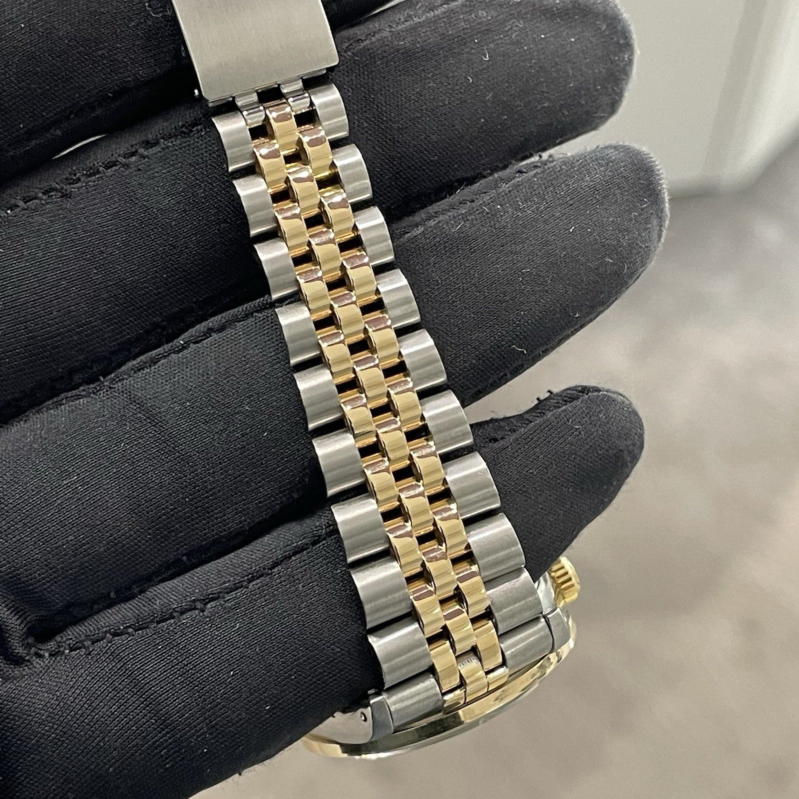 ROLEX DATEJUST 31mm GOLD ARABIC DIAL 2-TONE JUBILEE DIAMOND BEZEL ref: 68273