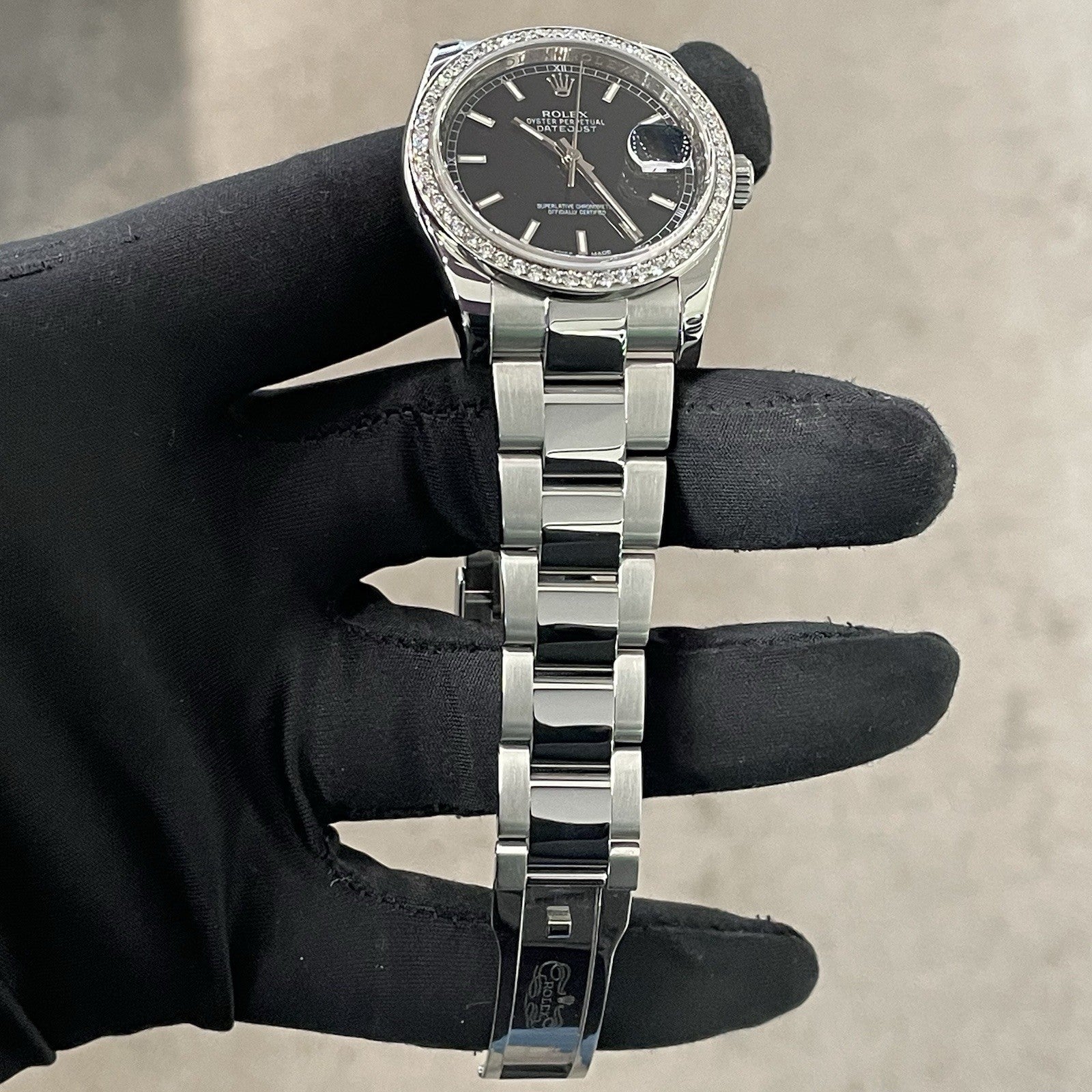 ROLEX DATEJUST 36mm BLACK DIAL OYSTERSTEEL DIAMOND BEZEL ref: 116200