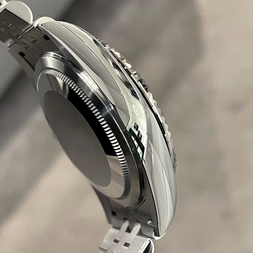 ROLEX SKY-DWELLER 42mm BLUE DIAL STAINLESS STEEL JUBILEE ref: 336934