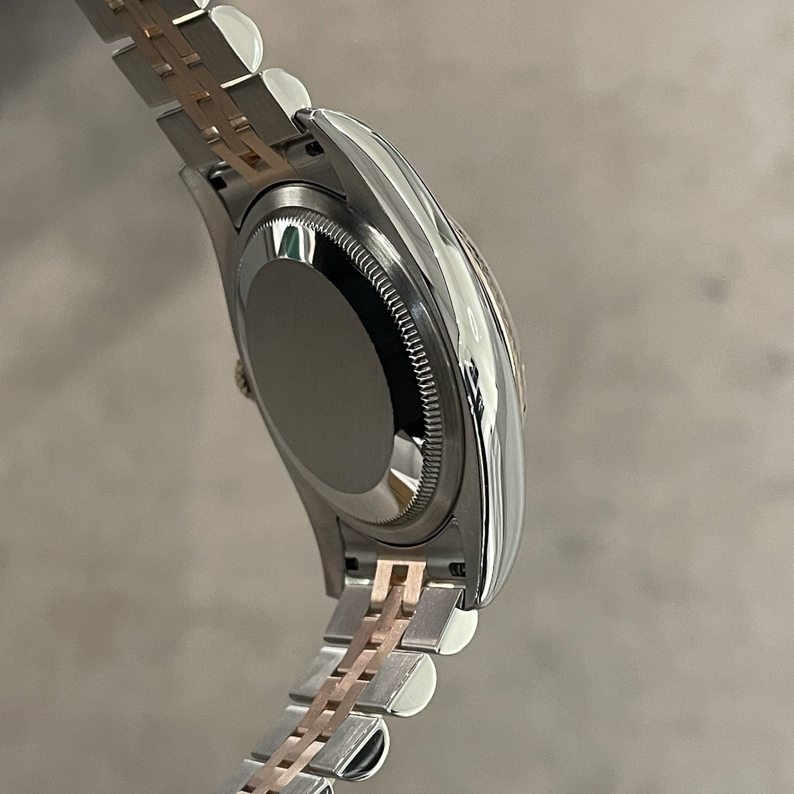 ROLEX DATEJUST 36mm WHITE DIAL ROSE GOLD STAINLESS JUBILEE ref: 116231