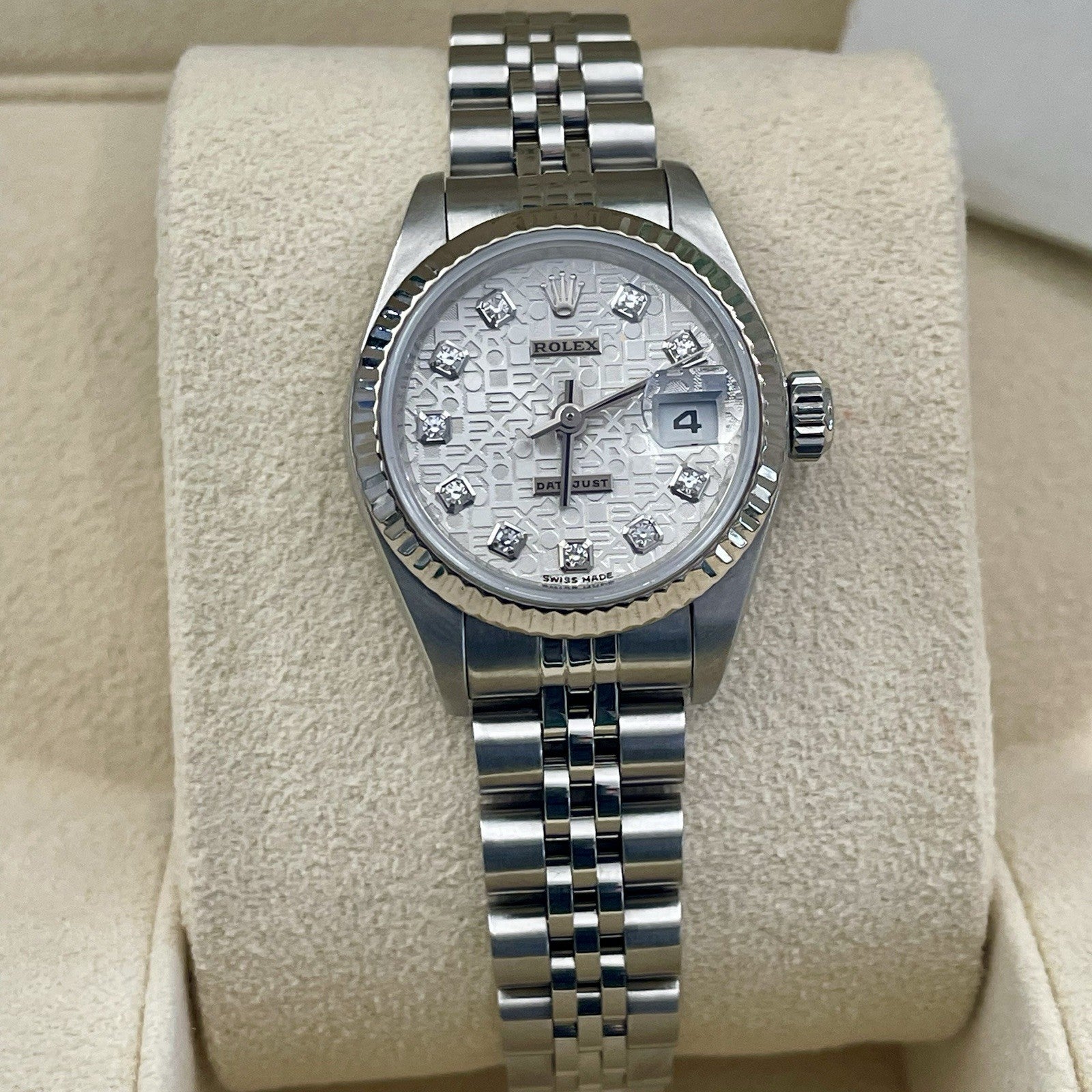 ROLEX DATEJUST 26mm SILVER ANNIVERSARY DIAMOND DIAL STAINLESS JUBILEE ref: 79174