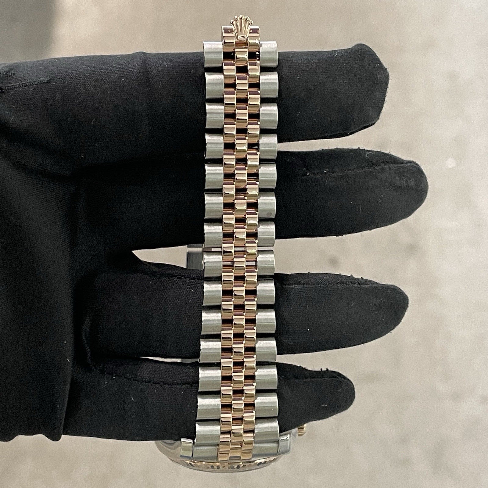 ROLEX DATEJUST 36mm WHITE DIAL ROSE GOLD STAINLESS JUBILEE ref: 116231