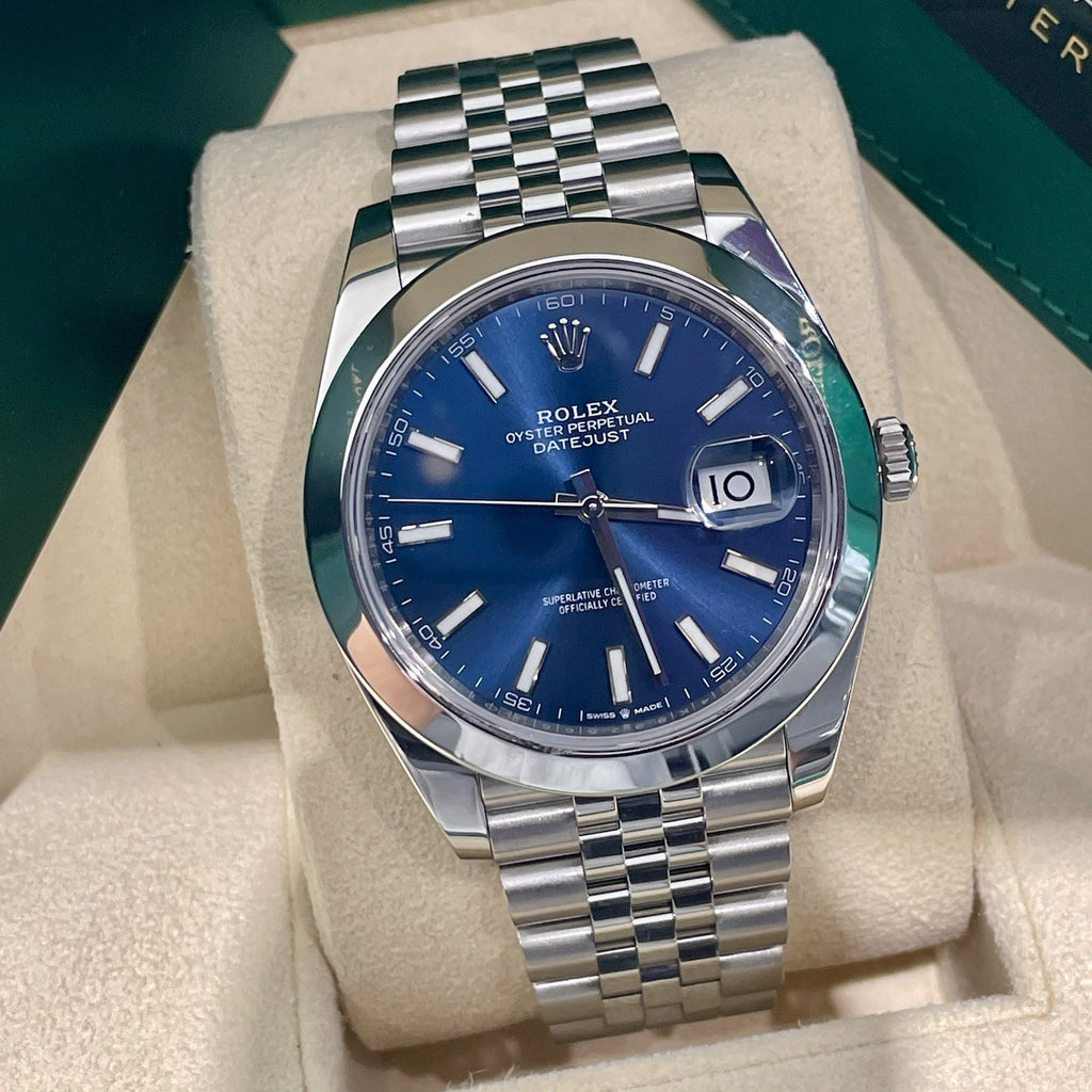 ROLEX DATEJUST 41mm BLUE DIAL STAINLESS STEEL JUBILEE SMOOTH BEZEL ref: 126300