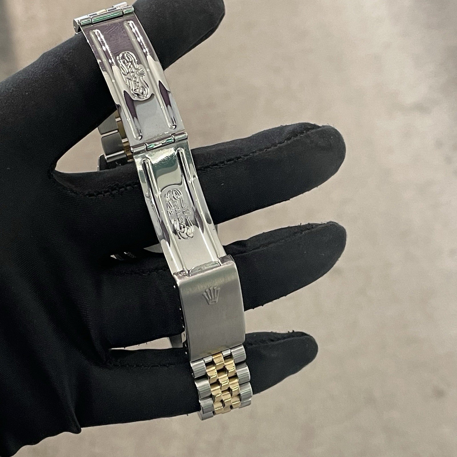 ROLEX DATEJUST 36 MOTHER OF PEARL YELLOW GOLD STAINLESS DIAMOND BEZEL ref: 16233